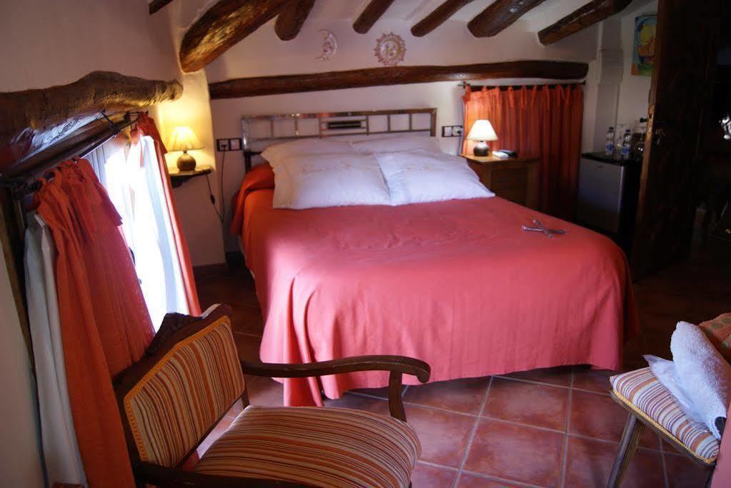 Hotel Casa De La Fuente Alcorisa 外观 照片